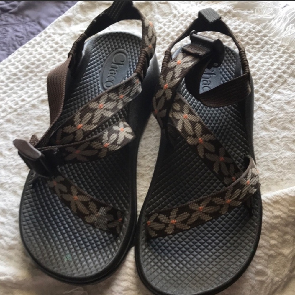 Closet close out! Make an offer! Chacos!